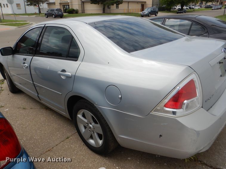 image for item DG4890 2006 Ford Fusion