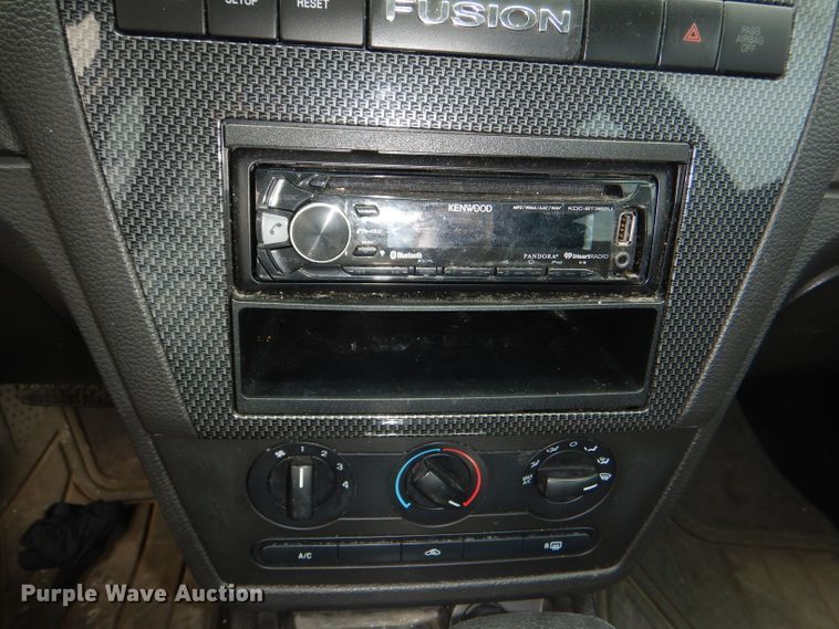 image for item DG4890 2006 Ford Fusion