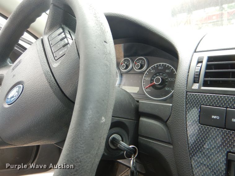 image for item DG4890 2006 Ford Fusion