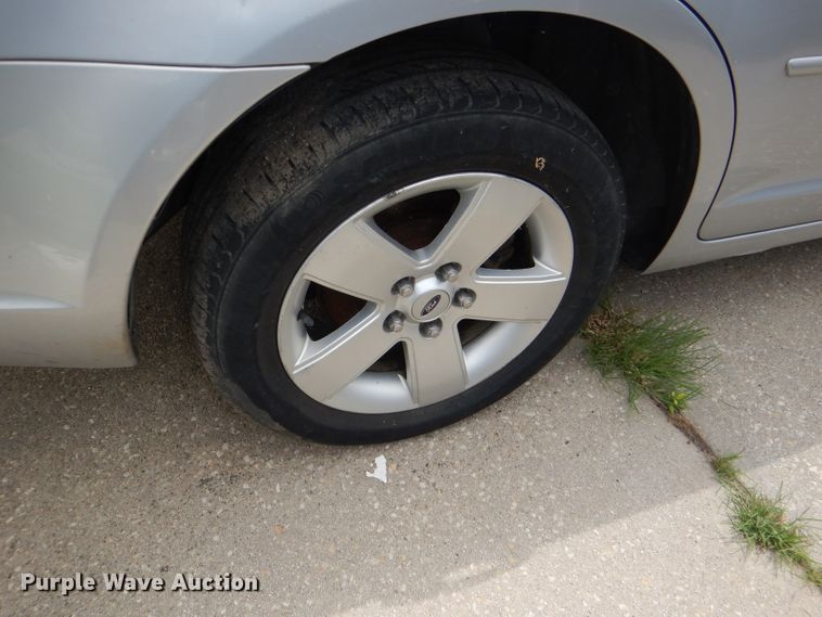 image for item DG4890 2006 Ford Fusion