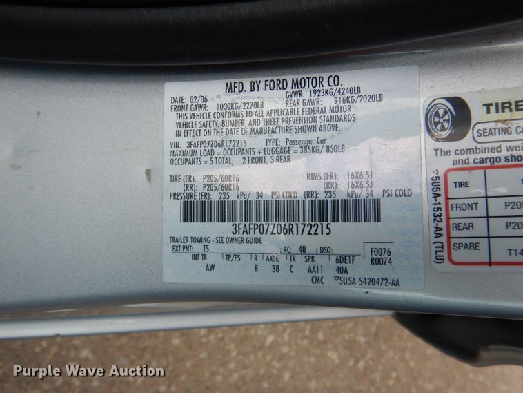 image for item DG4890 2006 Ford Fusion
