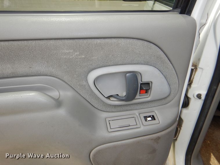 image for item DG4892 1997 Chevrolet Suburban 1500 LT SUV