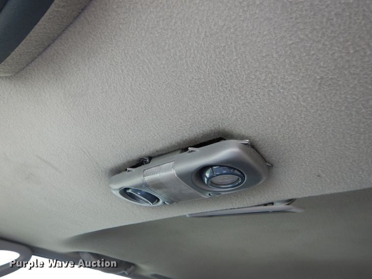 image for item DG4892 1997 Chevrolet Suburban 1500 LT SUV