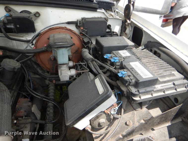 image for item DG4892 1997 Chevrolet Suburban 1500 LT SUV