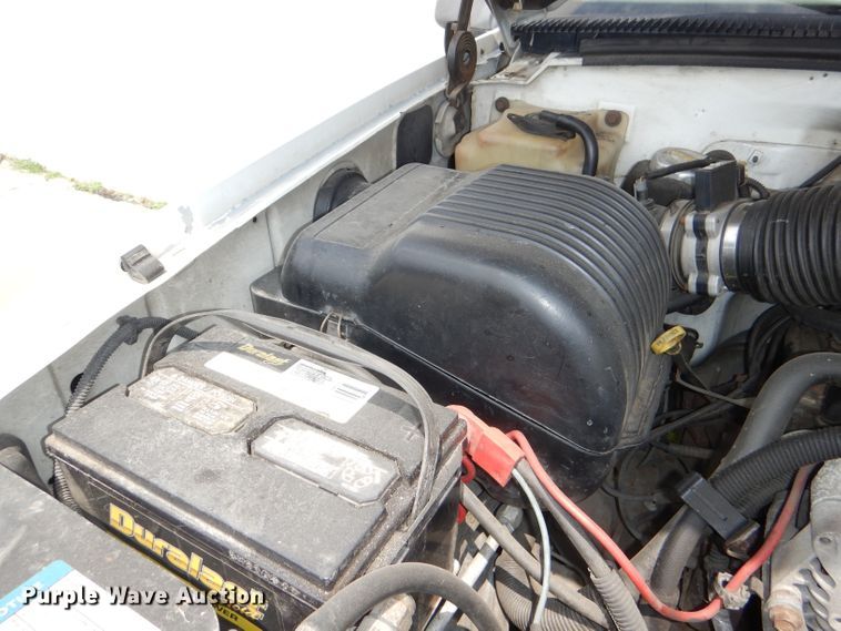 image for item DG4892 1997 Chevrolet Suburban 1500 LT SUV