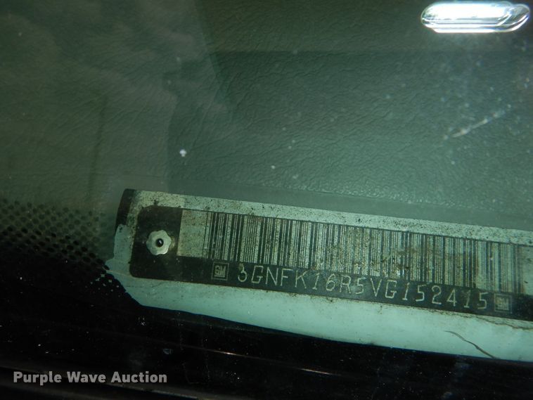 image for item DG4892 1997 Chevrolet Suburban 1500 LT SUV