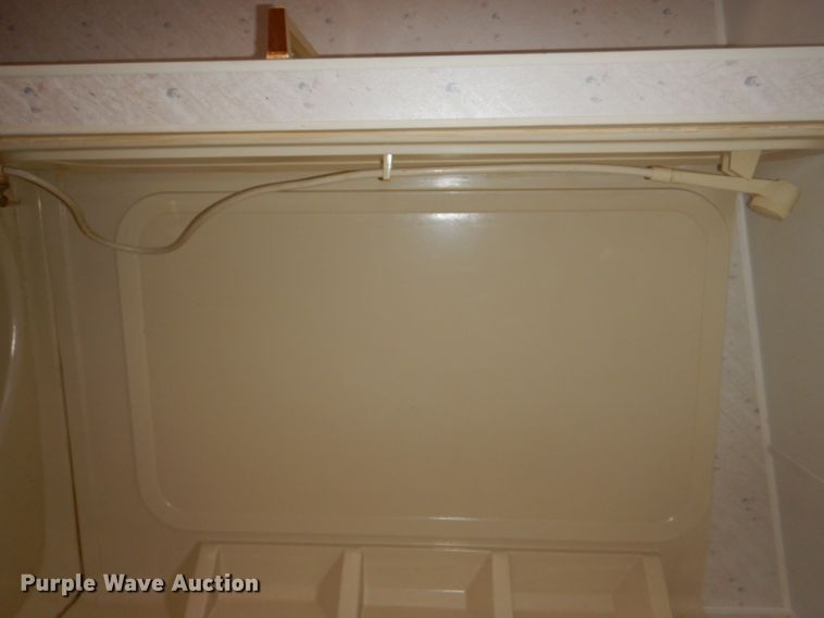 image for item DG4893 1994 Jayco 3450 J Series camper