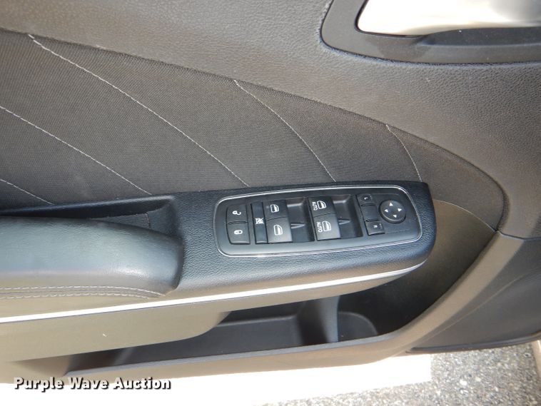 image for item DG4895 2016 Dodge Charger SXT