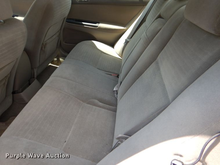 image for item DG4896 2005 Toyota Camry LE