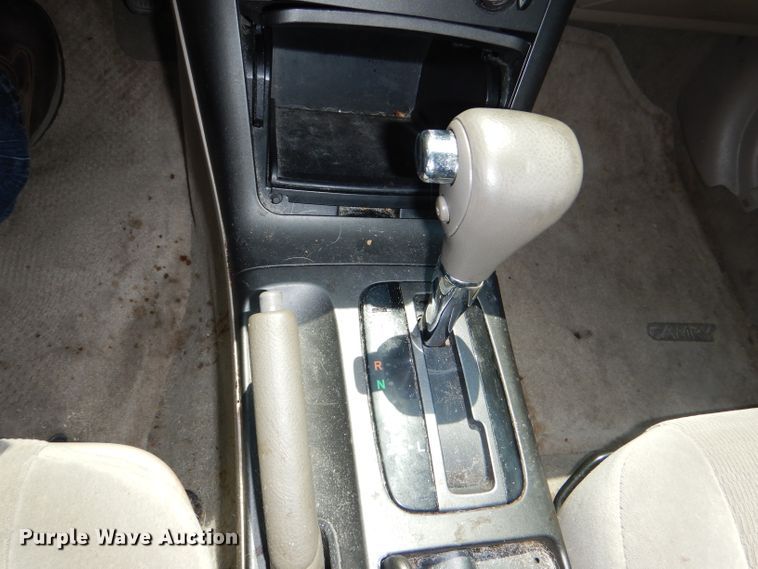 image for item DG4896 2005 Toyota Camry LE