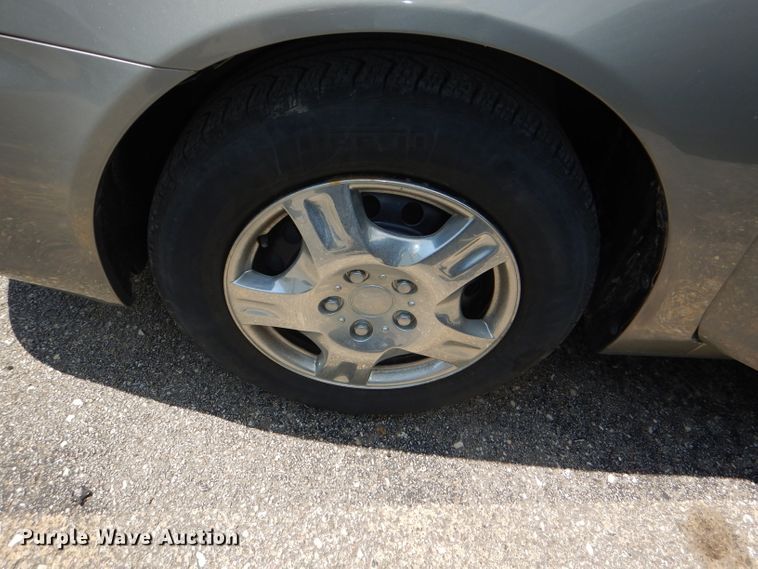 image for item DG4896 2005 Toyota Camry LE