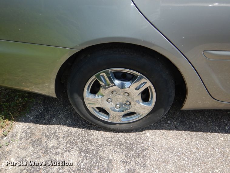 image for item DG4896 2005 Toyota Camry LE