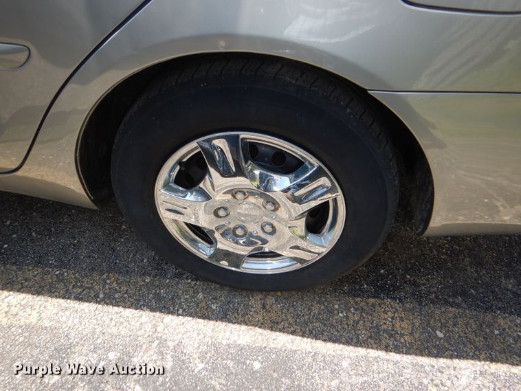 image for item DG4896 2005 Toyota Camry LE