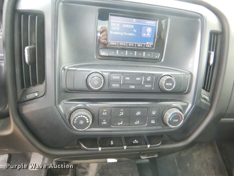 image for item DG4899 2014 Chevrolet Silverado 1500 Double Cab pickup truck