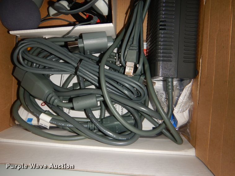 image for item FN9051 Xbox 360 Pro gaming system