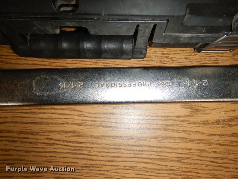 image for item FN9052 Tools