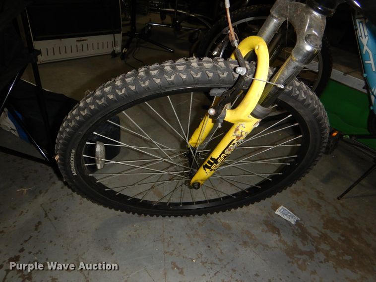 image for item FN9057 (2) bicycles