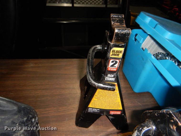 image for item FN9061 Tools