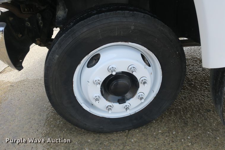 image for item DB10246 2006 Chevrolet C4500 flatbed truck