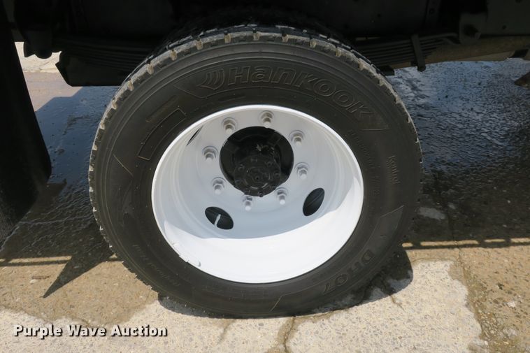 image for item DB10246 2006 Chevrolet C4500 flatbed truck