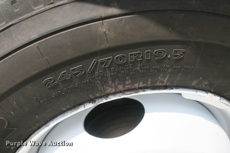 image for item DB10246 2006 Chevrolet C4500 flatbed truck