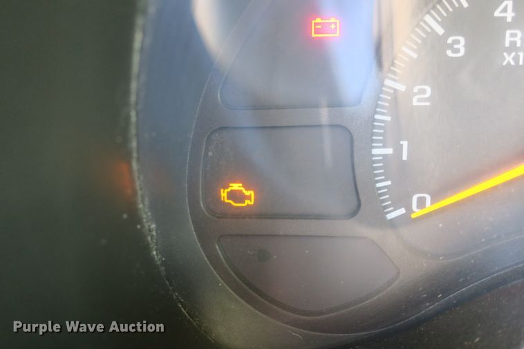 image for item DB10246 2006 Chevrolet C4500 flatbed truck