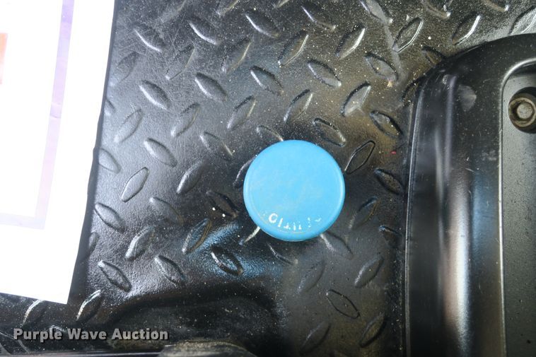 image for item DB10246 2006 Chevrolet C4500 flatbed truck