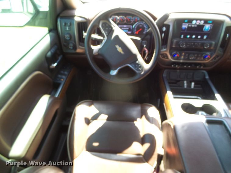 image for item DC5056 2014 Chevrolet Silverado 1500 High Country Crew Cab pickup truck