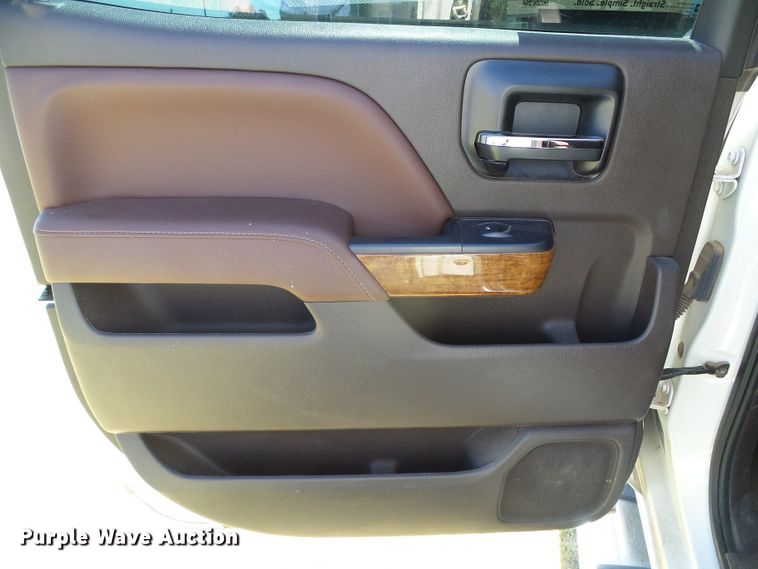 image for item DC5056 2014 Chevrolet Silverado 1500 High Country Crew Cab pickup truck