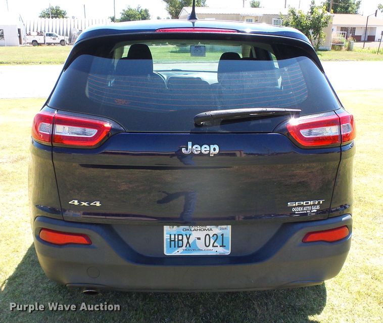 image for item DC5057 2014 Jeep Cherokee Sport SUV