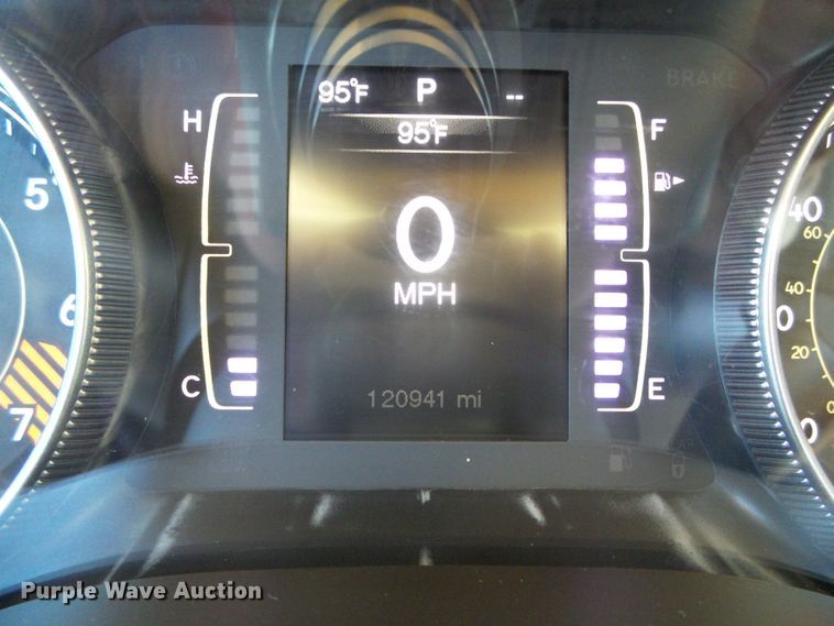 image for item DC5057 2014 Jeep Cherokee Sport SUV