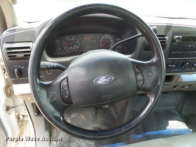 image for item DC5067 2005 Ford F450 Super Duty XL utility truck