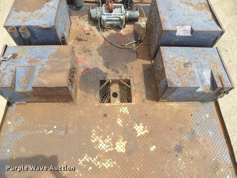 image for item DC5067 2005 Ford F450 Super Duty XL utility truck