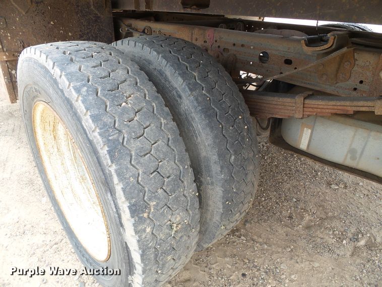 image for item DC5067 2005 Ford F450 Super Duty XL utility truck