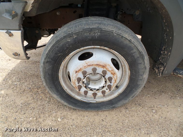 image for item DC5067 2005 Ford F450 Super Duty XL utility truck