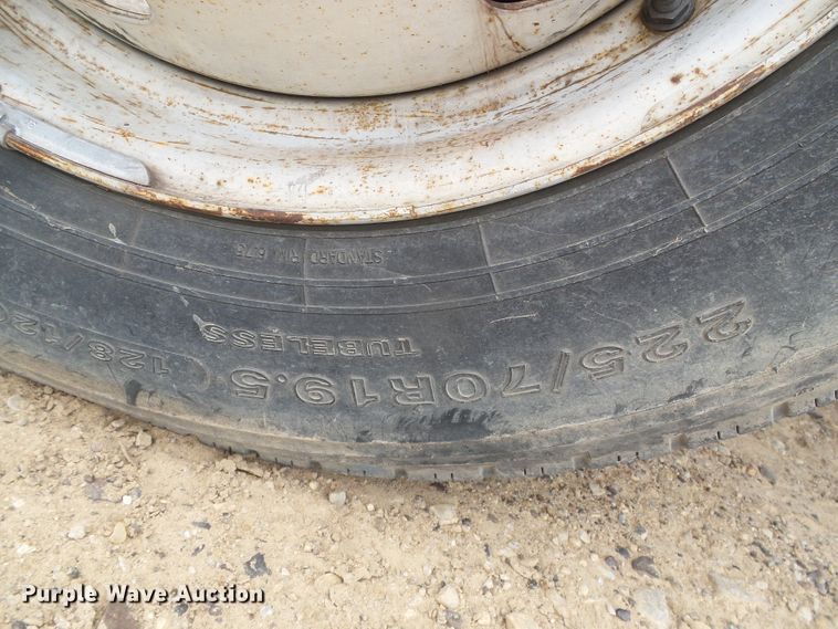 image for item DC5067 2005 Ford F450 Super Duty XL utility truck