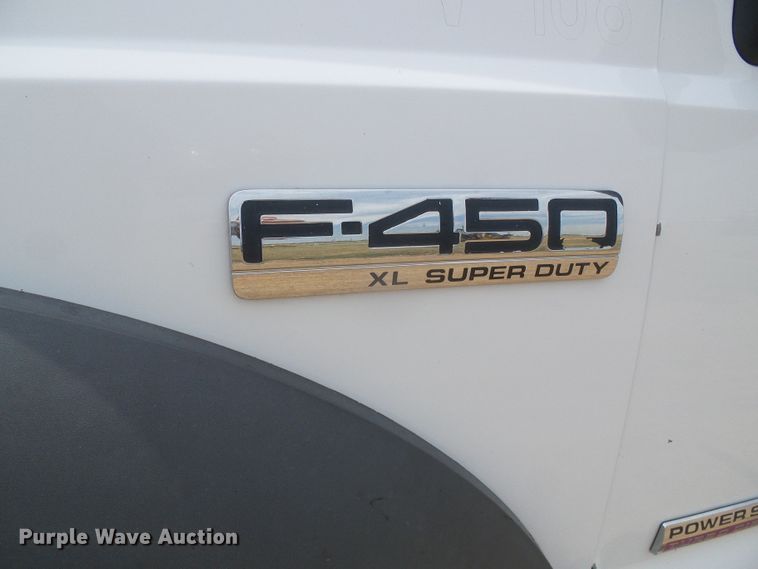image for item DC5067 2005 Ford F450 Super Duty XL utility truck