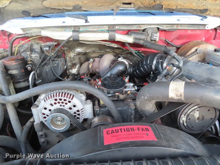 image for item DD6396 1997 Ford F350 flatbed pickup truck