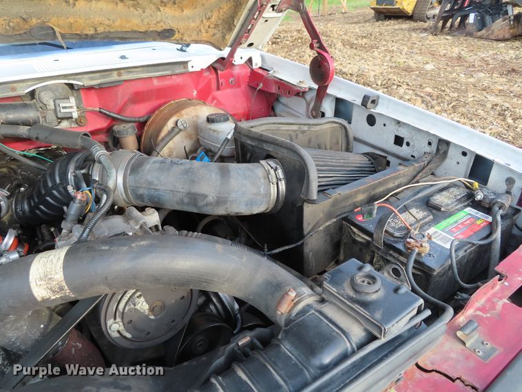 image for item DD6396 1997 Ford F350 flatbed pickup truck