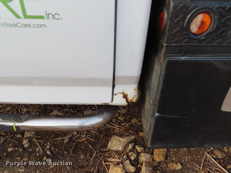 image for item DD6396 1997 Ford F350 flatbed pickup truck