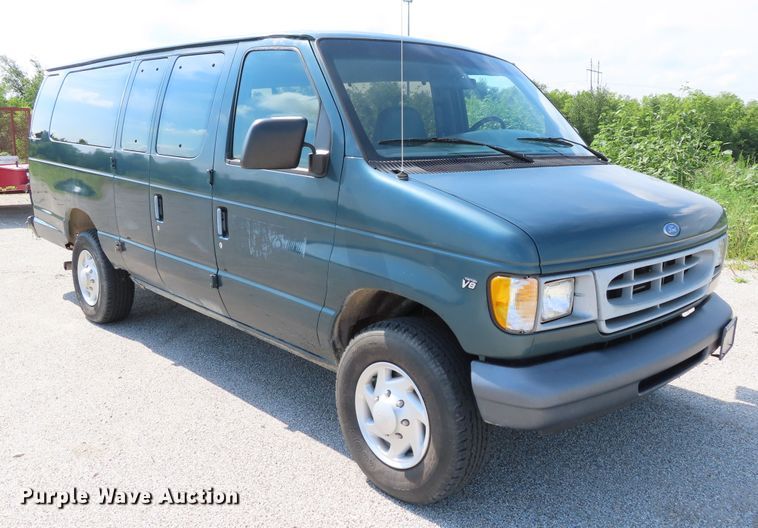 image for item DD6401 1997 Ford Club Wagon van