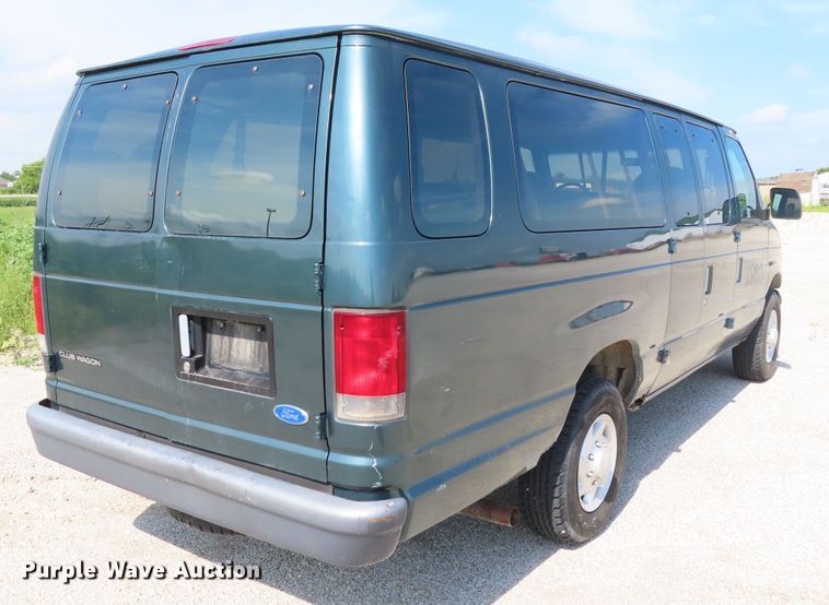 image for item DD6401 1997 Ford Club Wagon van