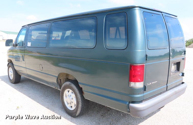 image for item DD6401 1997 Ford Club Wagon van