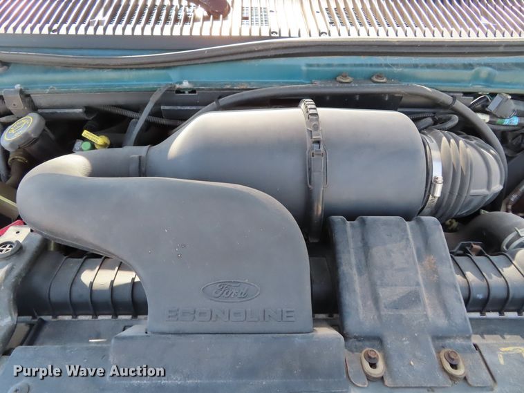 image for item DD6401 1997 Ford Club Wagon van