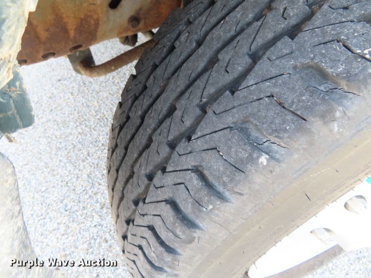 image for item DD6401 1997 Ford Club Wagon van