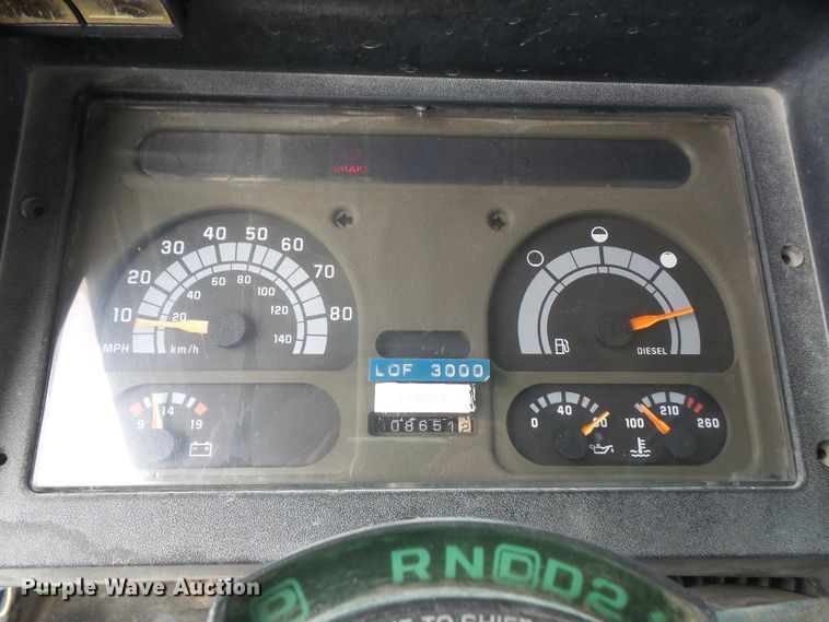 image for item DE2360 1995 GMC P3500 pressure washer truck