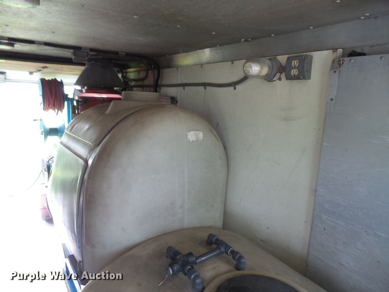 image for item DE2360 1995 GMC P3500 pressure washer truck