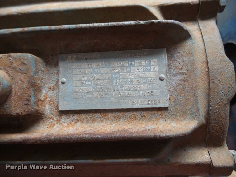 image for item DE2360 1995 GMC P3500 pressure washer truck