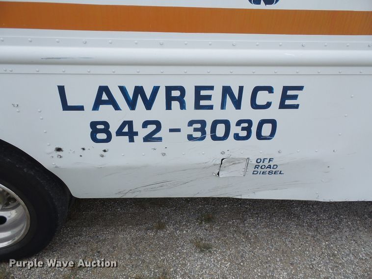 image for item DE2360 1995 GMC P3500 pressure washer truck