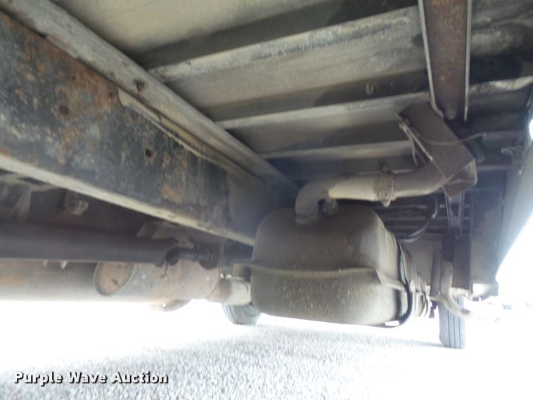 image for item DE2360 1995 GMC P3500 pressure washer truck